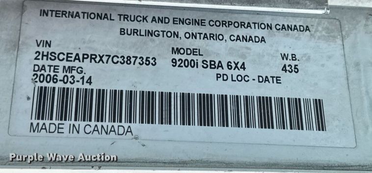 image for item DV4218 2007 International 9200i semi truck
