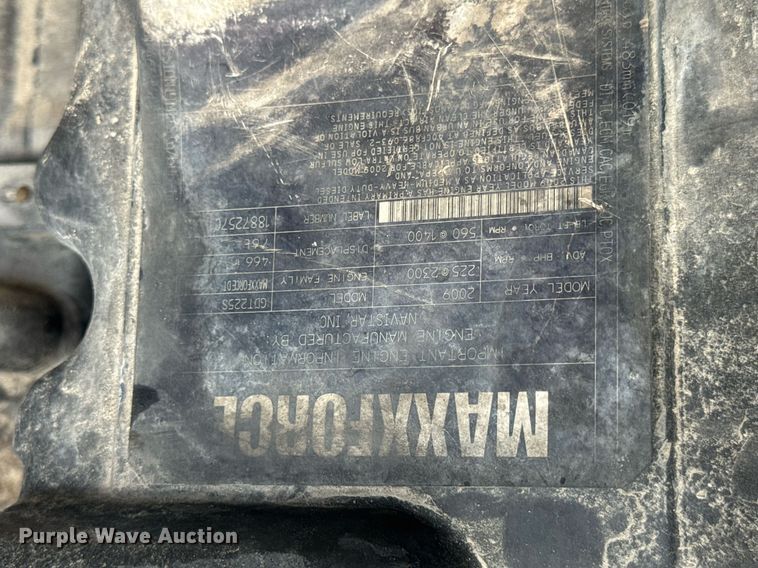 image for item DV4223 2010 International DuraStar 4300 truck cab and chassis