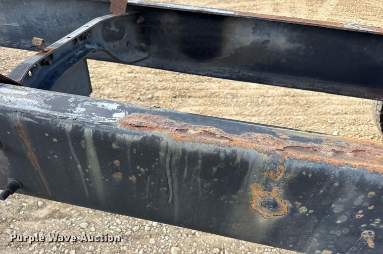 image for item DV4224 2007 International 4300 truck cab and chassis