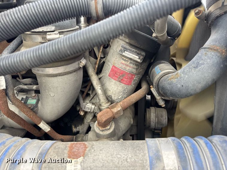 image for item DV4227 2009 Freightliner Columbia 120 semi truck