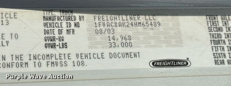 image for item DV4228 2004 Freightliner Business Class M2 106 truck cab and chassis