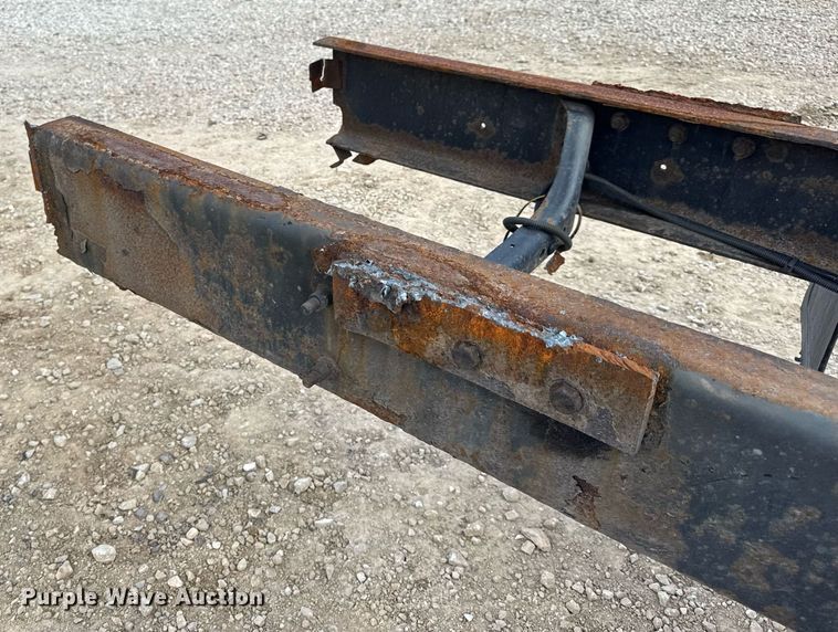 image for item DV4236 2010 International DuraStar 4300 truck cab and chassis