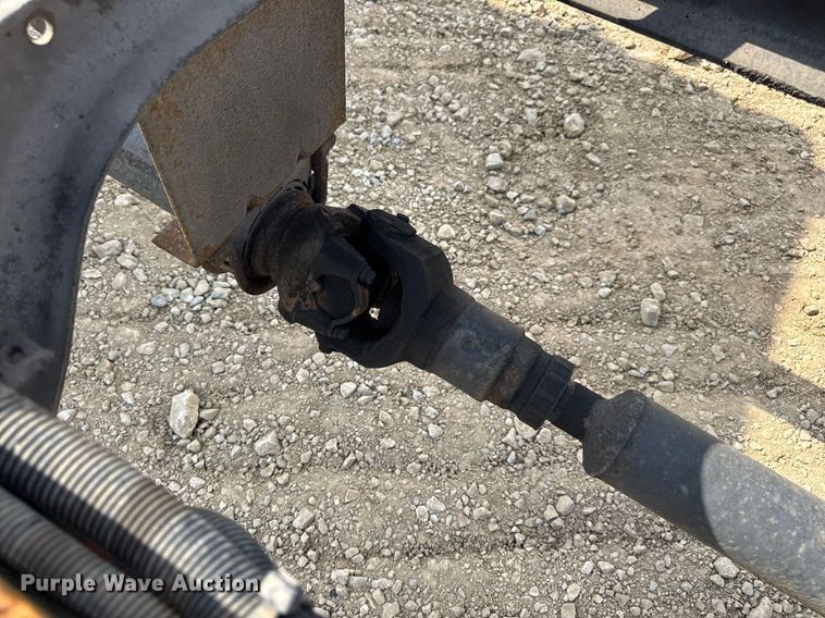 image for item DV4236 2010 International DuraStar 4300 truck cab and chassis