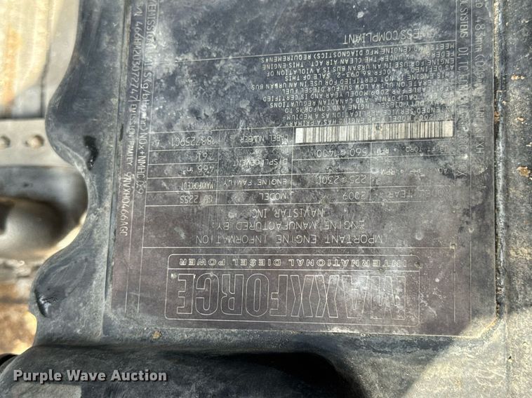 image for item DV4236 2010 International DuraStar 4300 truck cab and chassis