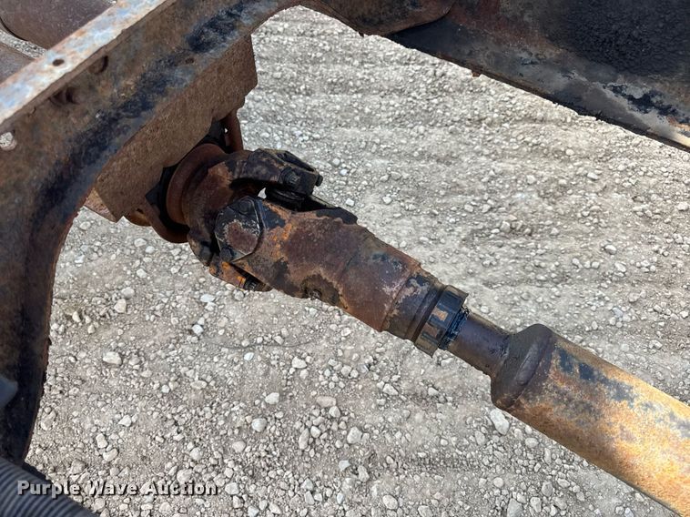 image for item DV4237 2009 International DuraStar 4400 truck cab and chassis