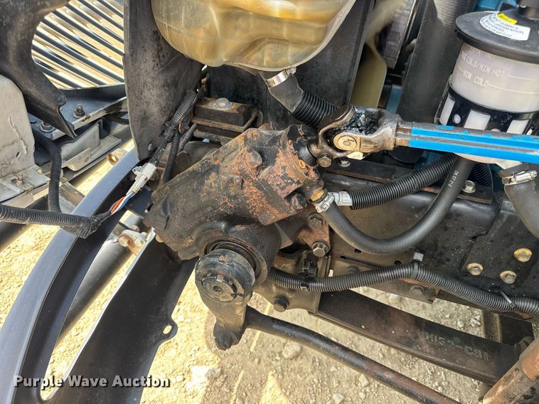 image for item DV4238 2007 International 4400 truck cab and chassis