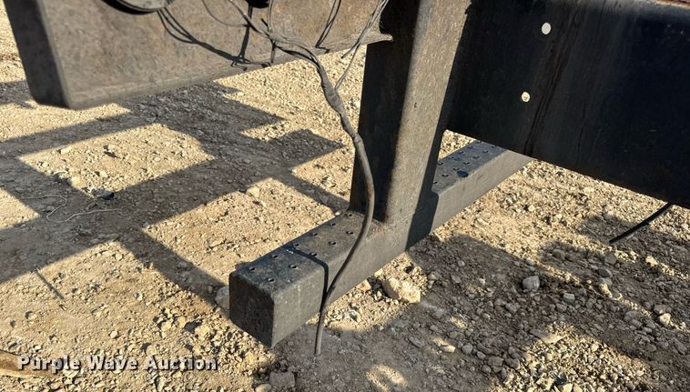 image for item DV4239 2007 International DuraStar 4300 truck cab and chassis