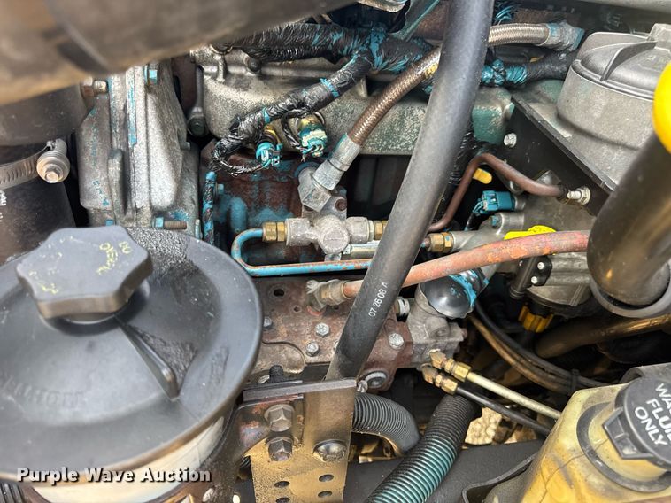 image for item DV4239 2007 International DuraStar 4300 truck cab and chassis