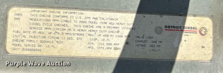 image for item DW7103 2006 Freightliner Columbia semi truck