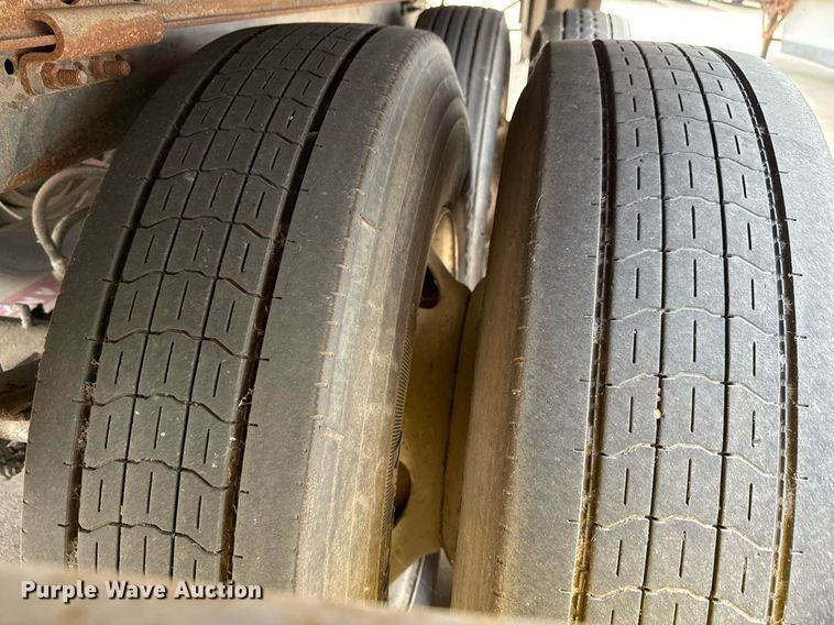 image for item DX5547 2014 Wabash DVCVHPC dry van trailer