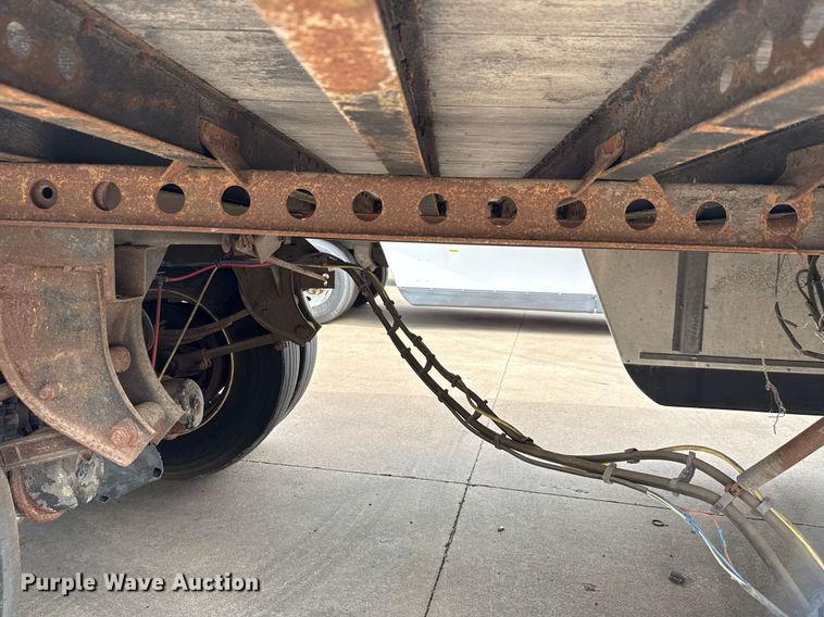 image for item DX5548 2014 Wabash DVCVHPC dry van trailer