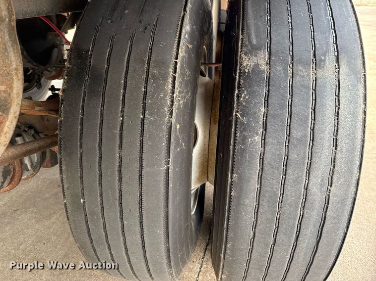 image for item DX5548 2014 Wabash DVCVHPC dry van trailer