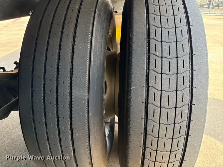 image for item DX5549 2014 Wabash DVCVHPC dry van trailer