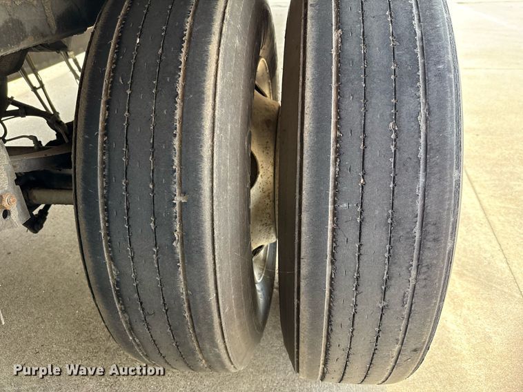 image for item DX5551 2015 Wabash DVCVHPC dry van trailer