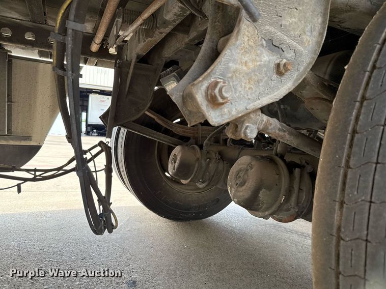 image for item DX5551 2015 Wabash DVCVHPC dry van trailer