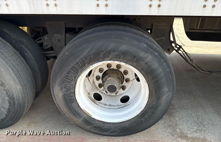 image for item DX5552 2015 Wabash DVCVHPC dry van trailer