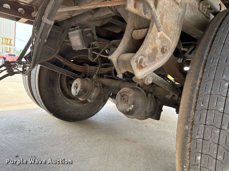 image for item DX5552 2015 Wabash DVCVHPC dry van trailer