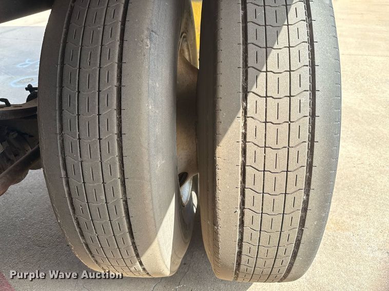 image for item DX5553 2015 Wabash DVCVHPC dry van trailer