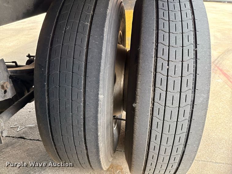 image for item DX5554 2015 Wabash DVCVHPC dry van trailer