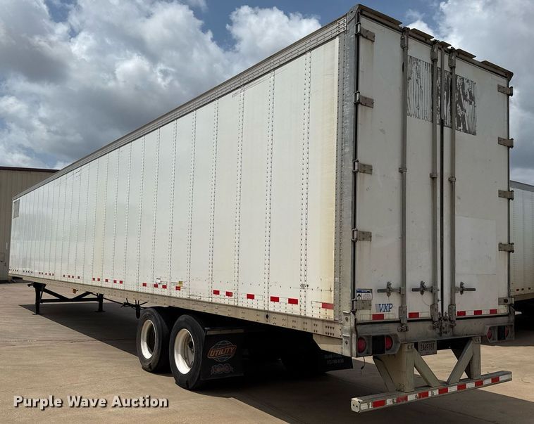 image for item DX5555 2016 Vanguard VXP dry van trailer