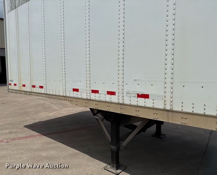 image for item DX5555 2016 Vanguard VXP dry van trailer