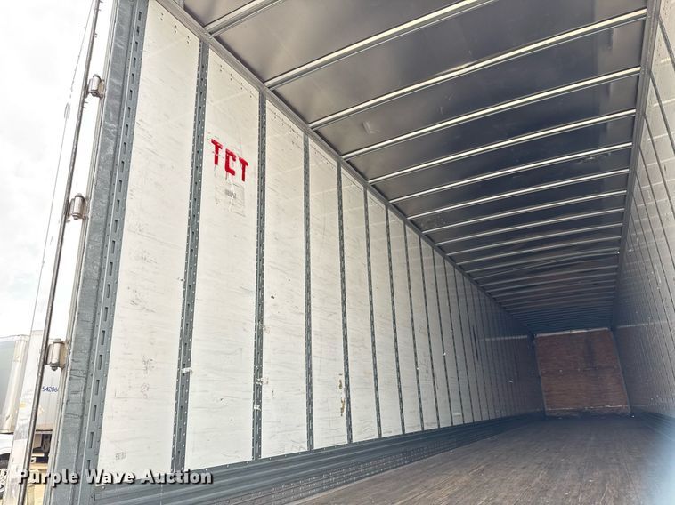 image for item DX5555 2016 Vanguard VXP dry van trailer