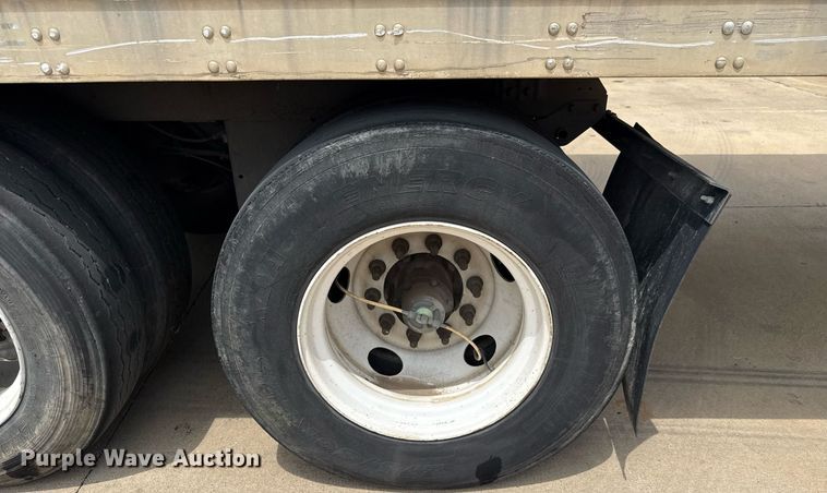 image for item DX5555 2016 Vanguard VXP dry van trailer