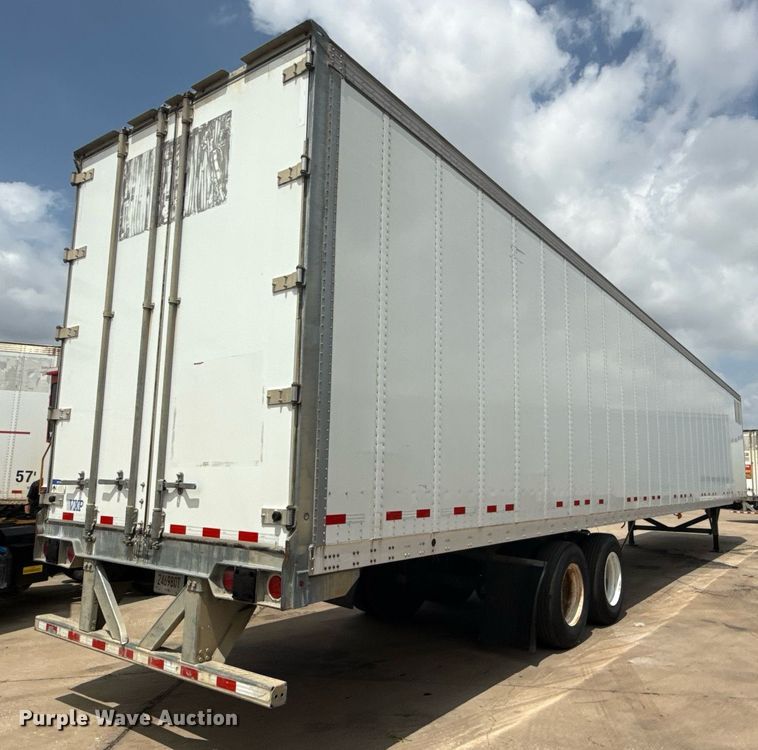 image for item DX5556 2016 Vanguard VXP dry van trailer