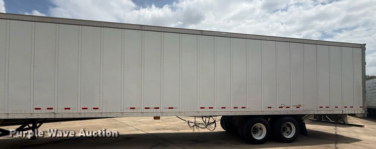 image for item DX5556 2016 Vanguard VXP dry van trailer