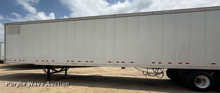 image for item DX5556 2016 Vanguard VXP dry van trailer