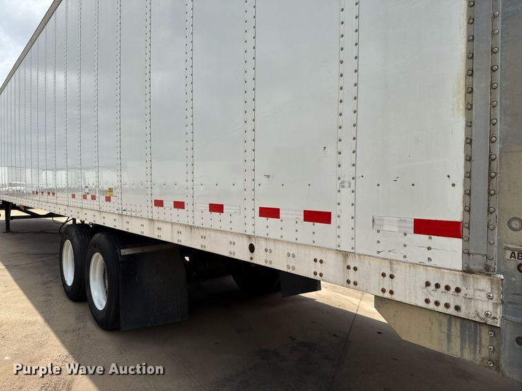 image for item DX5556 2016 Vanguard VXP dry van trailer