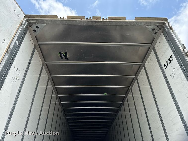 image for item DX5556 2016 Vanguard VXP dry van trailer