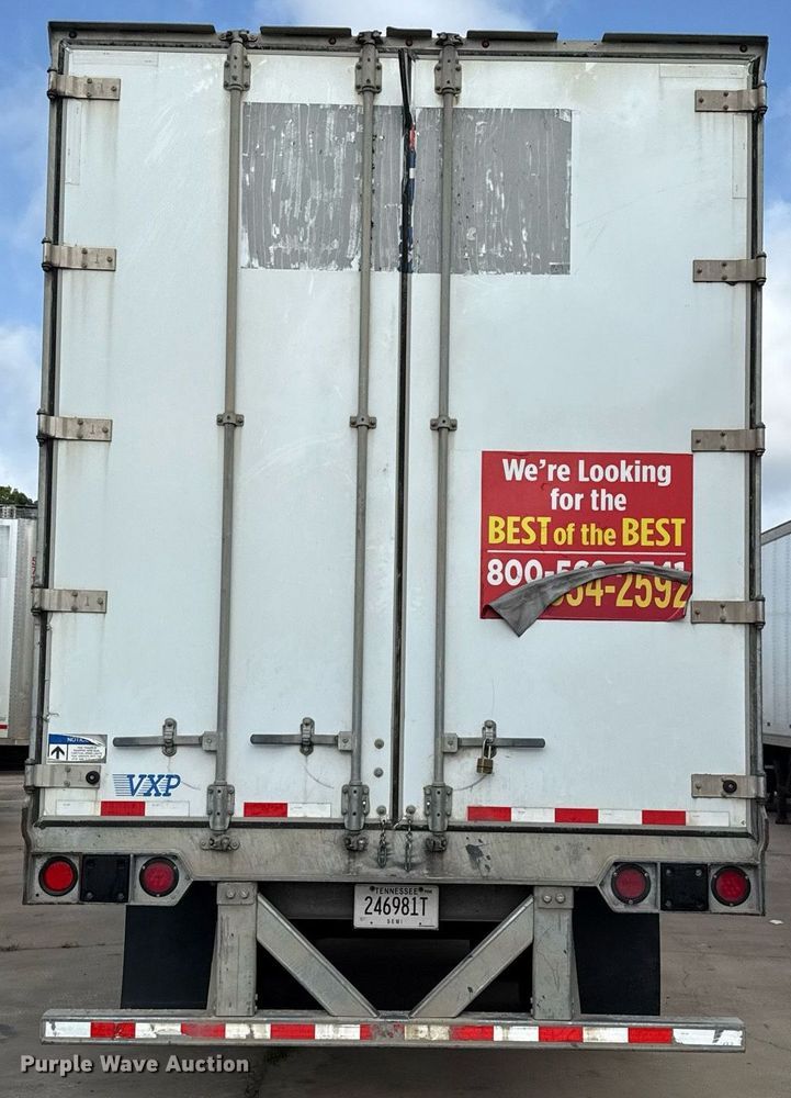 image for item DX5557 2016 Vanguard VXP dry van trailer