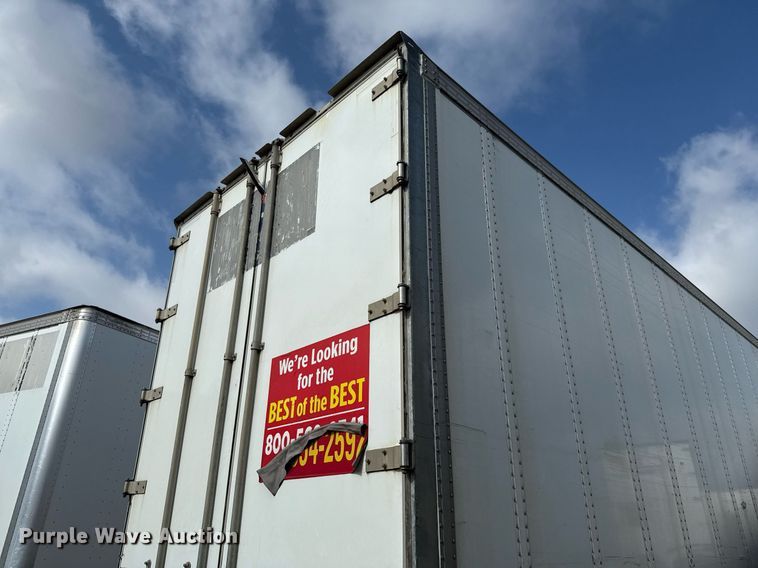 image for item DX5557 2016 Vanguard VXP dry van trailer