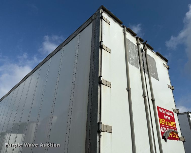 image for item DX5557 2016 Vanguard VXP dry van trailer