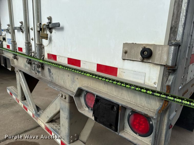 image for item DX5557 2016 Vanguard VXP dry van trailer