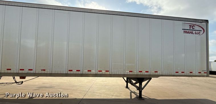 image for item DX5558 2016 Vanguard VXP dry van trailer