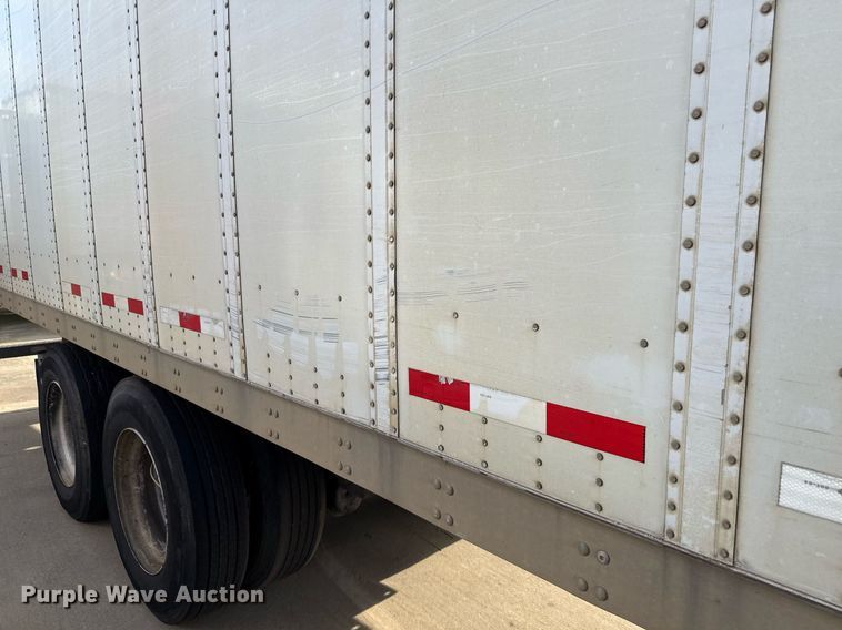 image for item DX5558 2016 Vanguard VXP dry van trailer