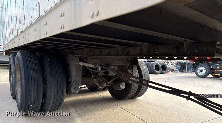 image for item DX5558 2016 Vanguard VXP dry van trailer