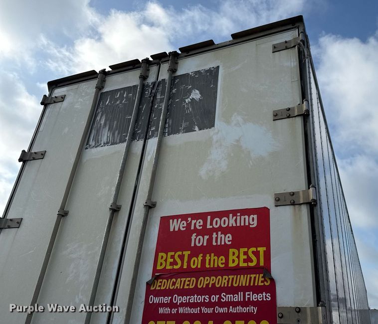 image for item DX5558 2016 Vanguard VXP dry van trailer