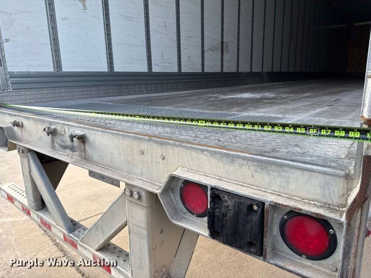 image for item DX5558 2016 Vanguard VXP dry van trailer