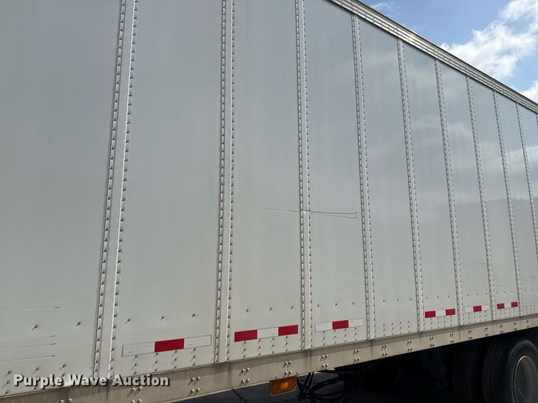 image for item DX5559 2016 Vanguard VXP dry van trailer