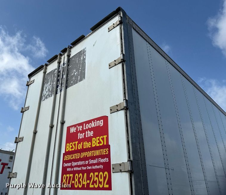 image for item DX5559 2016 Vanguard VXP dry van trailer