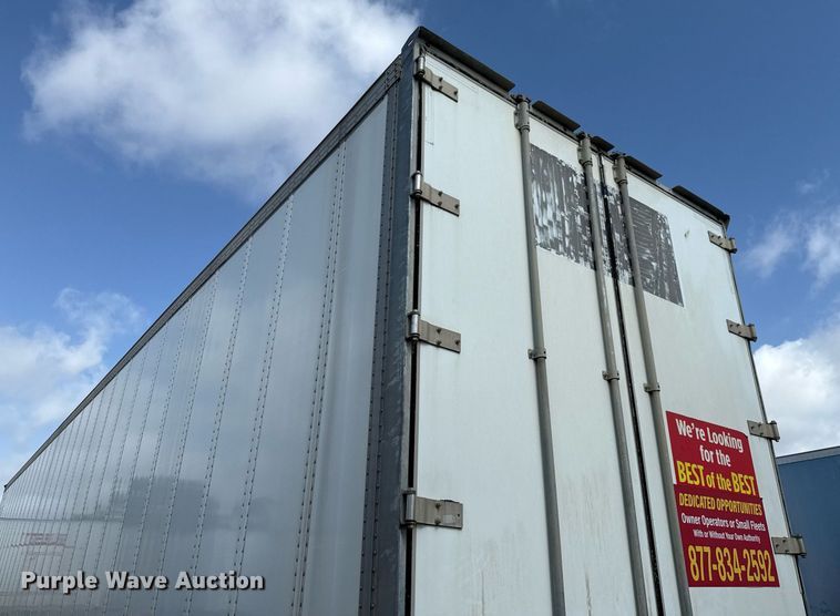 image for item DX5559 2016 Vanguard VXP dry van trailer