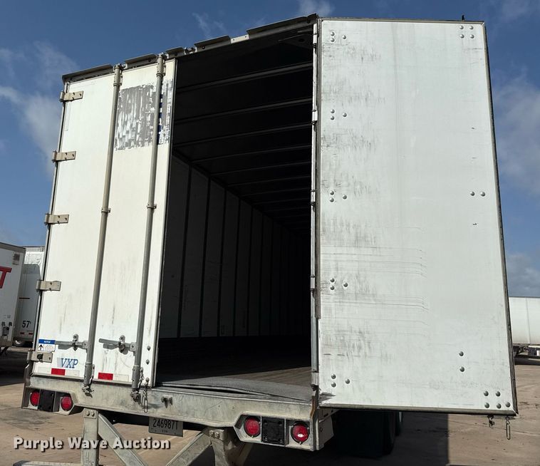 image for item DX5559 2016 Vanguard VXP dry van trailer