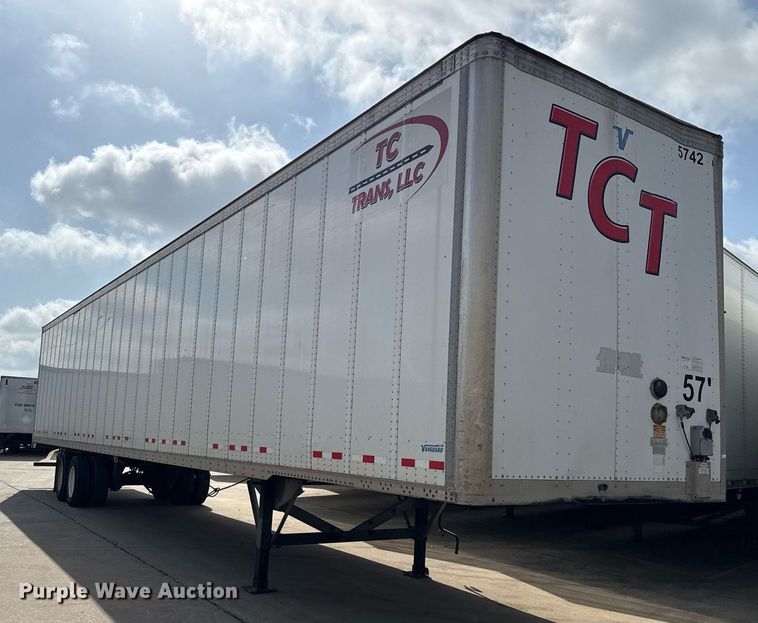 image for item DX5560 2016 Vanguard VXP dry van trailer