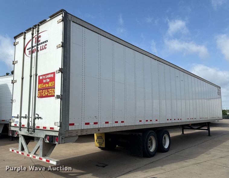 image for item DX5560 2016 Vanguard VXP dry van trailer