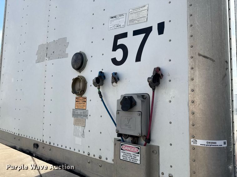 image for item DX5560 2016 Vanguard VXP dry van trailer