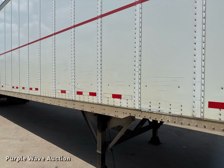 image for item DX5561 2014 Vanguard VXP dry van trailer