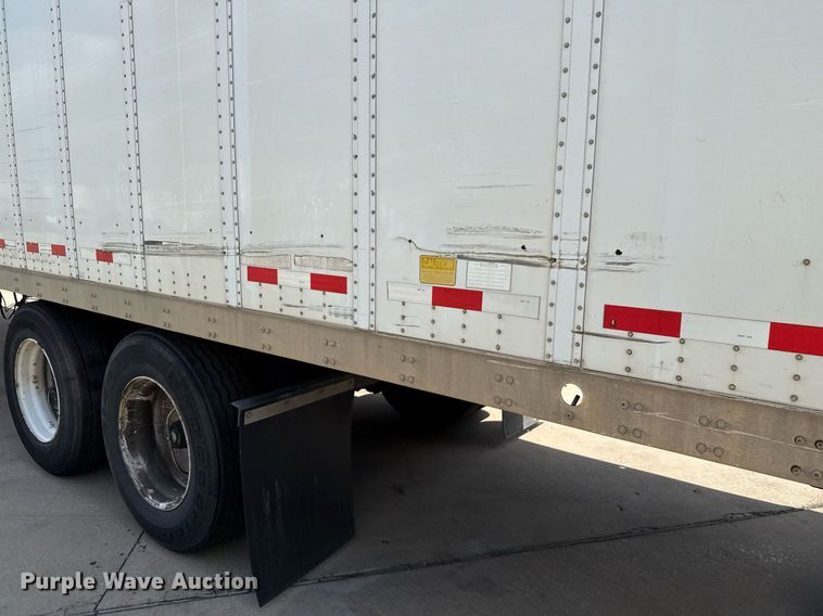 image for item DX5561 2014 Vanguard VXP dry van trailer